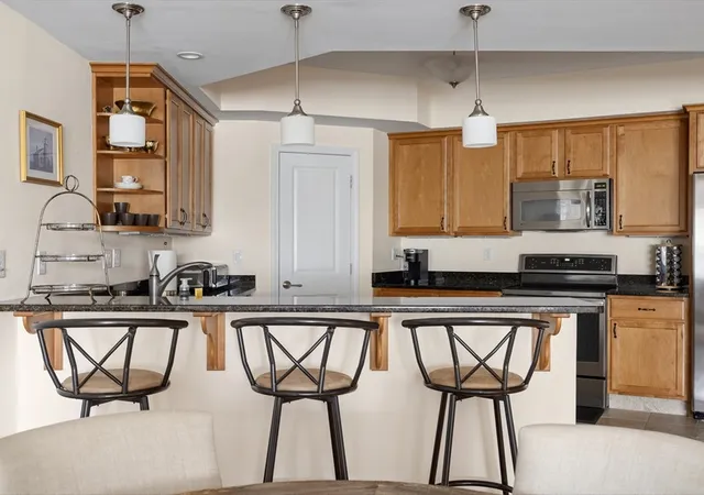 Homes for sale in Westerly, RI | 114 Granite St #310, Westerly, RI 02891 | MLS# 1416916