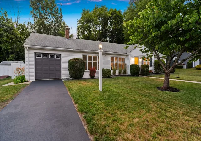 Homes for sale in Cumberland, RI | 63 Heroux Blvd, Cumberland, RI 02864 | MLS# 1416914