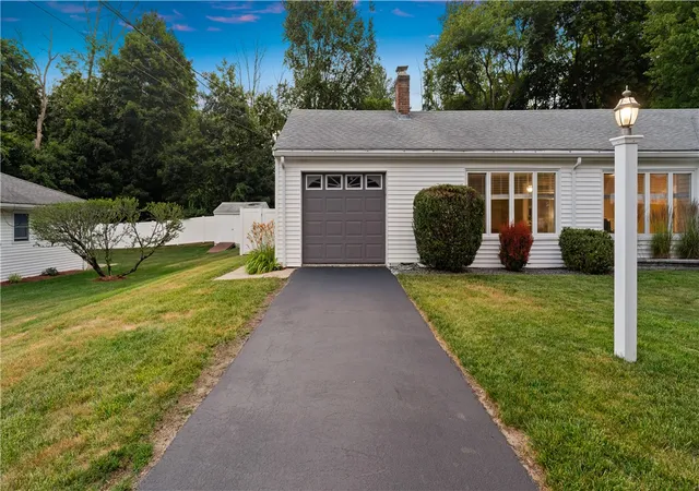 Homes for sale in Cumberland, RI | 63 Heroux Blvd, Cumberland, RI 02864 | MLS# 1416914