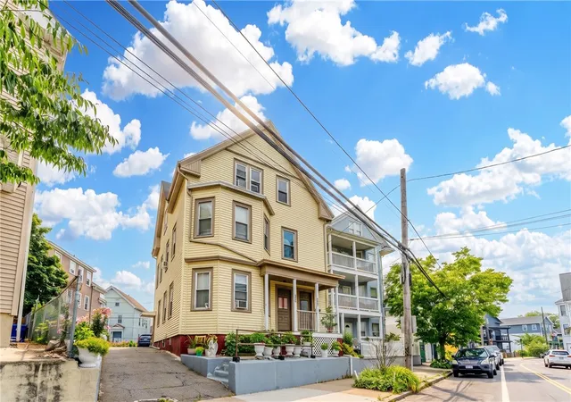 1st image of 264 Douglas Ave, Providence, RI 02908 | MLS# 1417029
