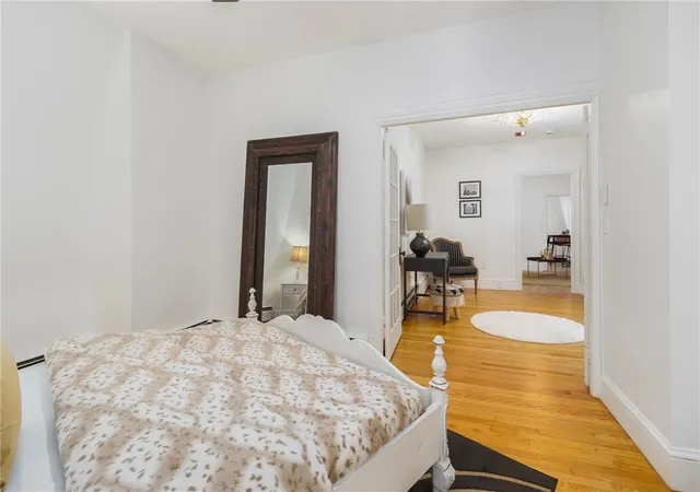 Homes for sale in Providence, RI | 43 Chapin Ave #4, Providence, RI 02909 | MLS# 1417051