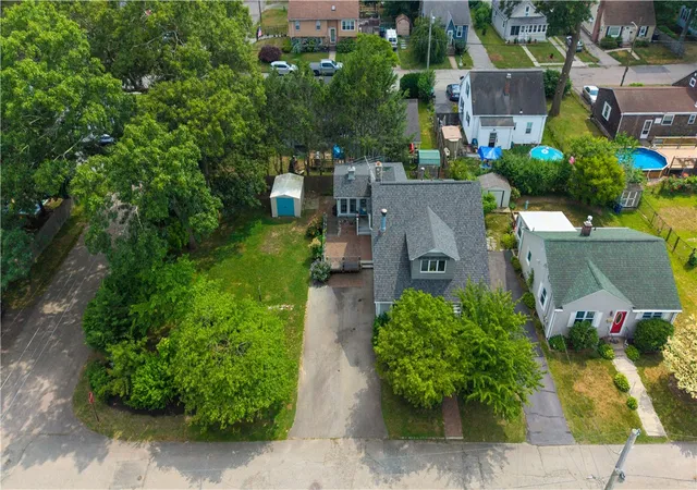 4th image of 116 Benbridge Ave, Warwick, RI 02888 | MLS# 1417054