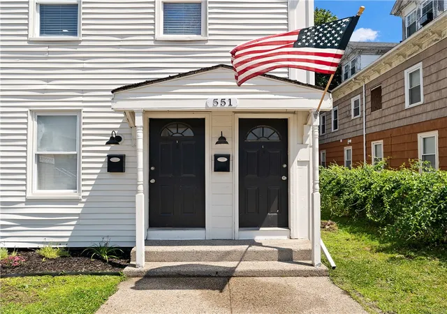 3rd image of 551 Pond St, Woonsocket, RI 02895 | MLS# 1416936