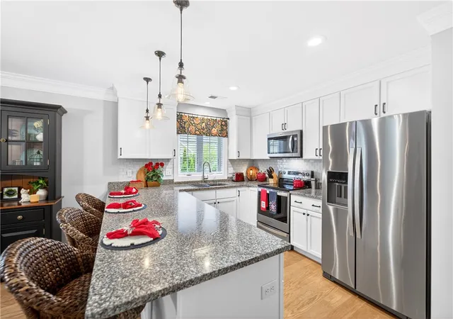 Homes for sale in Coventry, RI | 12 Rivers Edge Dr, Coventry, RI 02816 | MLS# 1417091