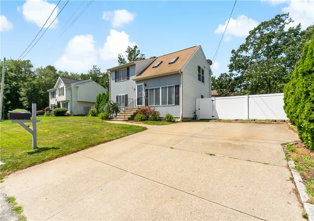 2nd image of 57 Vanstone Ave, Warwick, RI 02889 | MLS# 1417131