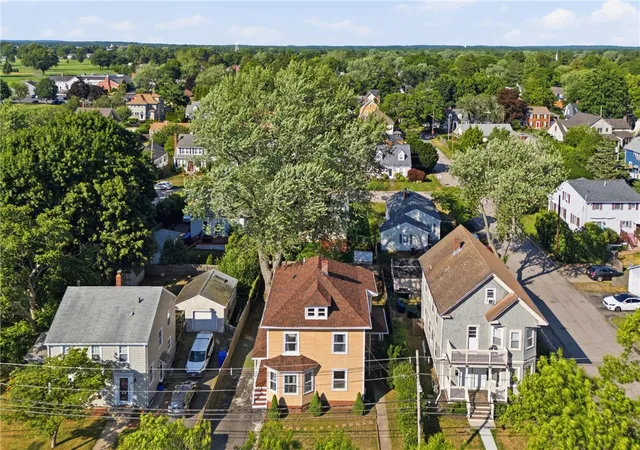 Homes for sale in East Providence, RI | 59 Bourne Ave, East Providence, RI 02916 | MLS# 1417036