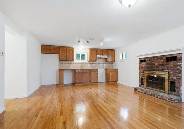 2nd image of 61 West Warwick Ave, West Warwick, RI 02893 | MLS# 1417124