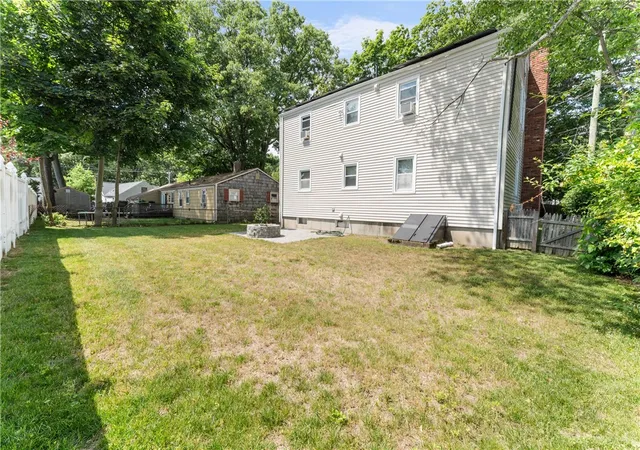 40th image of 21 Bailey St, East Providence, RI 02916 | MLS# 1417155