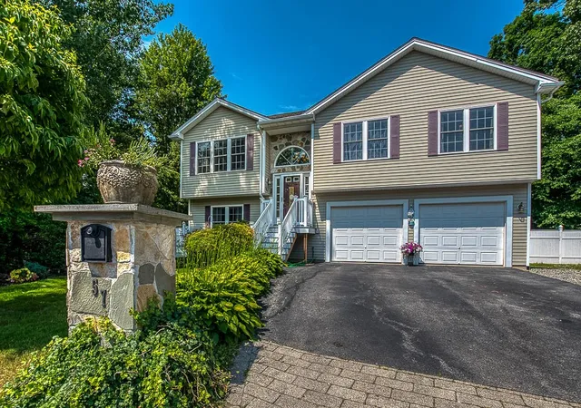 1st image of 57 Mckay Ct, Warwick, RI 02889 | MLS# 1416998