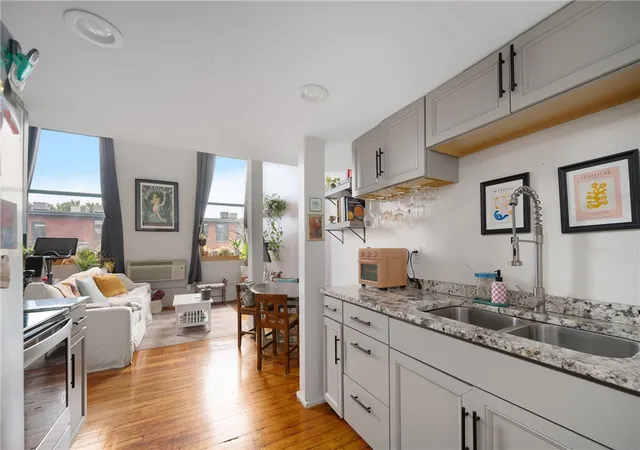 3rd image of 1117 Douglas Ave #505, North Providence, RI 02904 | MLS# 1417141