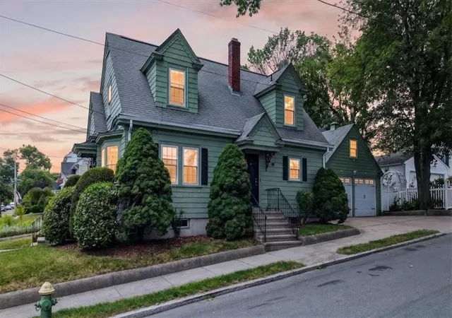 Homes for sale in Providence, RI | 269 Nelson St, Providence, RI 02908 | MLS# 1417158