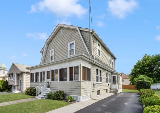 Homes for sale in Lincoln, RI | 19 Bouvier Ave, Lincoln, RI 02838 | MLS# 1417181