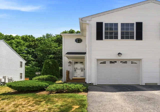 1st image of 450 Providence St #31, West Warwick, RI 02893 | MLS# 1417206