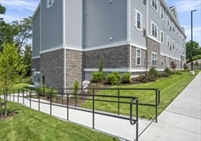 1st image of 36 Old Louisquisset Pike #302, North Smithfield, RI 02896 | MLS# 1417209
