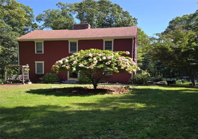 Homes for sale in Coventry, RI | 522 Williams Crossing Rd, Coventry, RI 02816 | MLS# 1417163