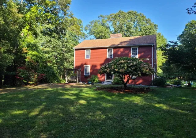 Homes for sale in Coventry, RI | 522 Williams Crossing Rd, Coventry, RI 02816 | MLS# 1417163