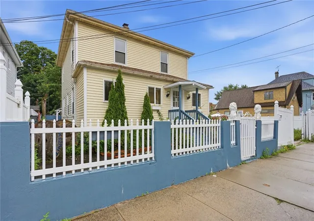 Photo 2 of Sale Pending at 16 Broom St, Providence, RI 02905 | MLS# 1417226 | Listing updated on 2026-08-02