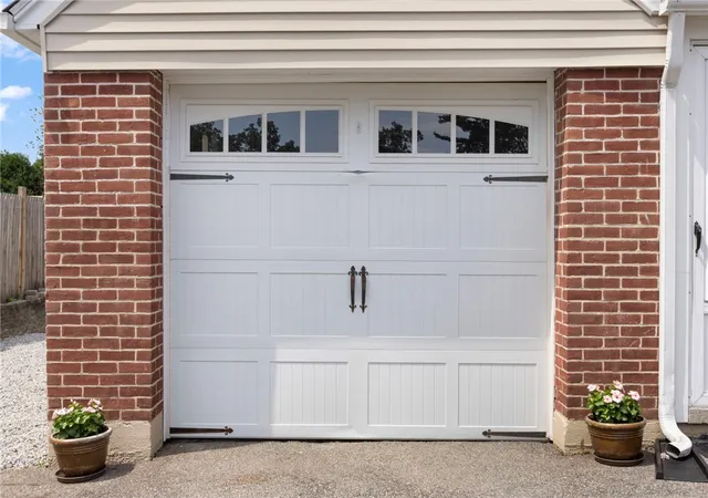 4th image of 25 Leroy Ave, Warwick, RI 02889 | MLS# 1417220