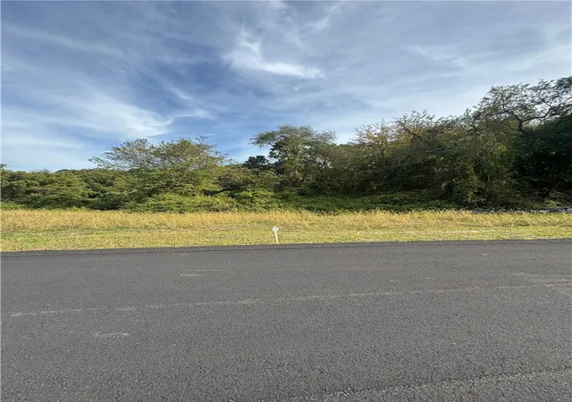 2nd image of 0 Cross Winds Lot 18 Dr, Charlestown, RI 02813 | MLS# 1415183