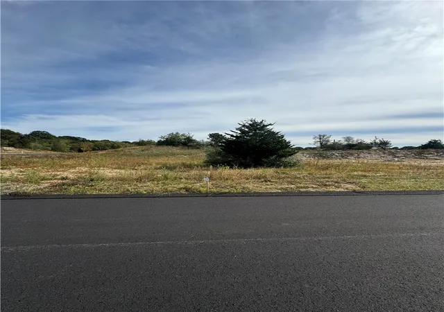 2nd image of 0 Cross Winds Lot 20 Dr, Charlestown, RI 02813 | MLS# 1415190