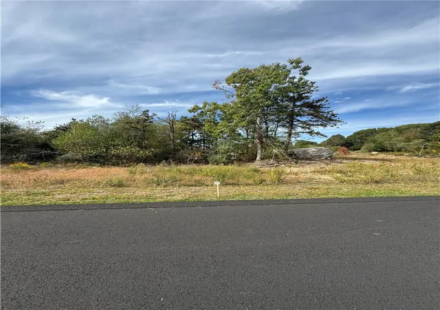 2nd image of 0 Jackson Pond Lot 28 Rd, Charlestown, RI 02813 | MLS# 1416835