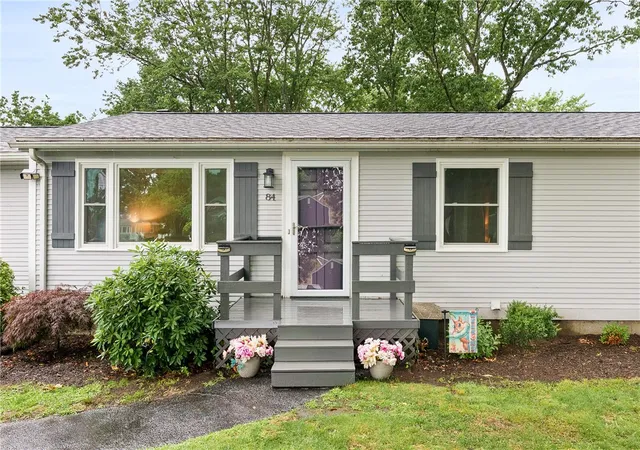 2nd image of 84 Hilton Rd, Warwick, RI 02889 | MLS# 1417274