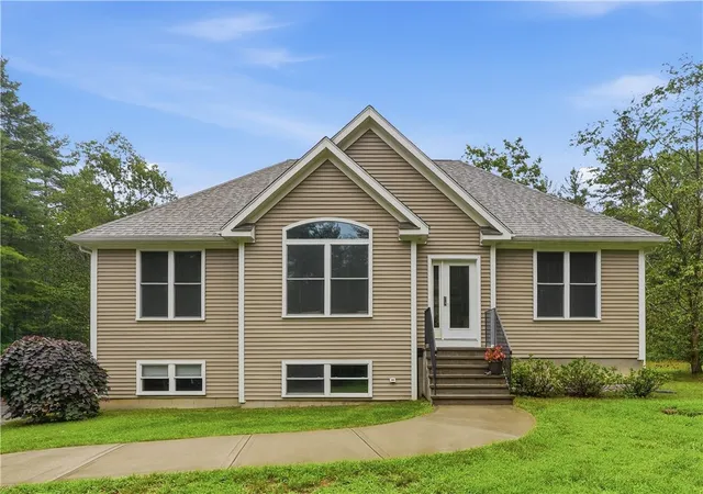1st image of 70 Tripps Corner Rd, Exeter, RI 02822 | MLS# 1417244
