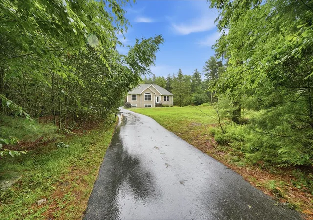 3rd image of 70 Tripps Corner Rd, Exeter, RI 02822 | MLS# 1417244