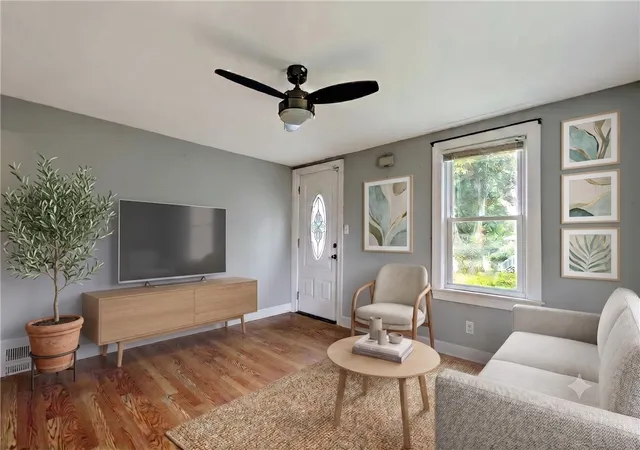Homes for sale in Woonsocket, RI | 264 Phillips St, Woonsocket, RI 02895 | MLS# 1417102