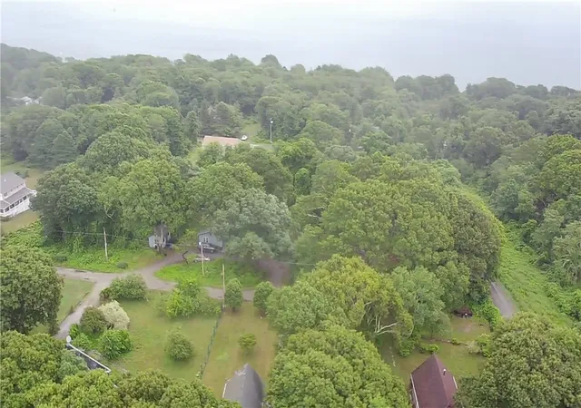 27th image of 43 Merrill Ln, Prudence Island, RI 02872 | MLS# 1417316