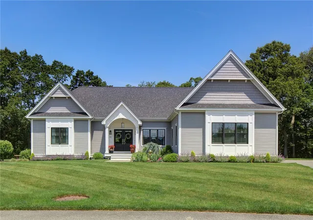 1st image of 42 Aubin St, Seekonk, MA 02771 | MLS# 1417366