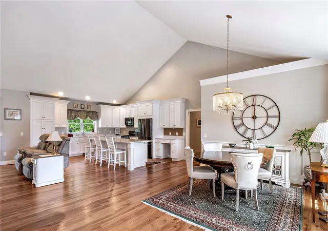 5th image of 42 Aubin St, Seekonk, MA 02771 | MLS# 1417366