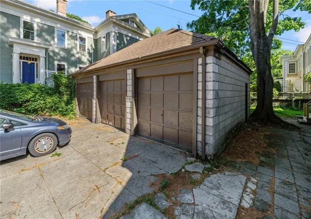 4th image of 118 Williams St, Providence, RI 02906 | MLS# 1417370