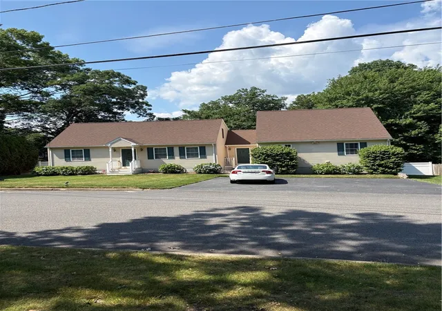 1st image of 124 Setian Ln, West Warwick, RI 02893 | MLS# 1417369