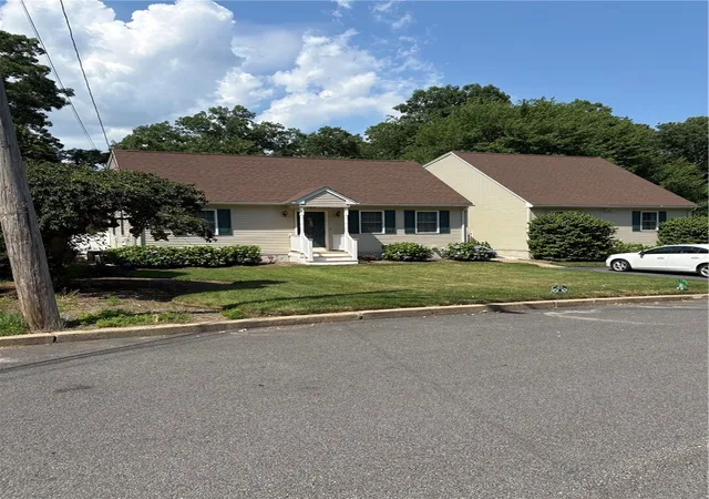 2nd image of 124 Setian Ln, West Warwick, RI 02893 | MLS# 1417369