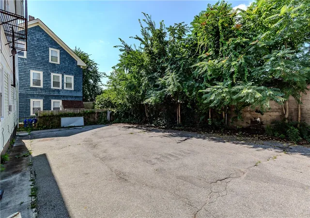 31st image of 53 Fairmount Ave, Providence, RI 02908 | MLS# 1417240