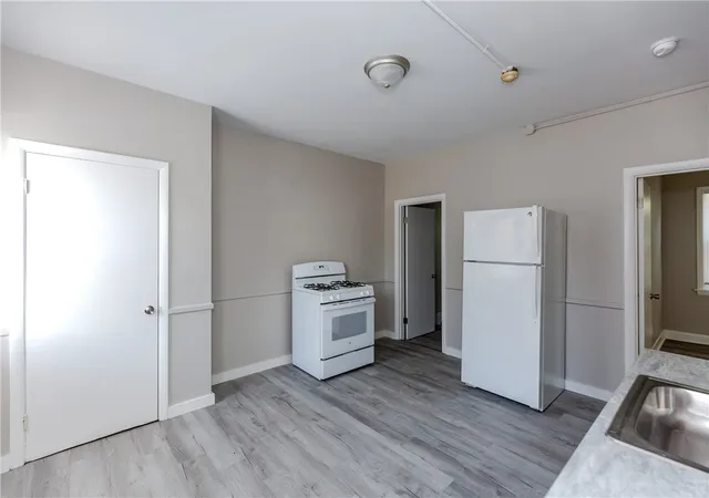 4th image of 53 Fairmount Ave, Providence, RI 02908 | MLS# 1417240