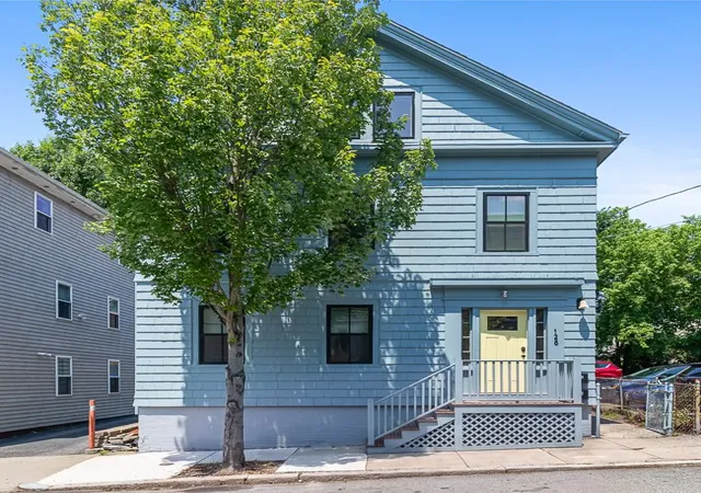 1st image of 128 Sheldon St, Providence, RI 02906 | MLS# 1417387