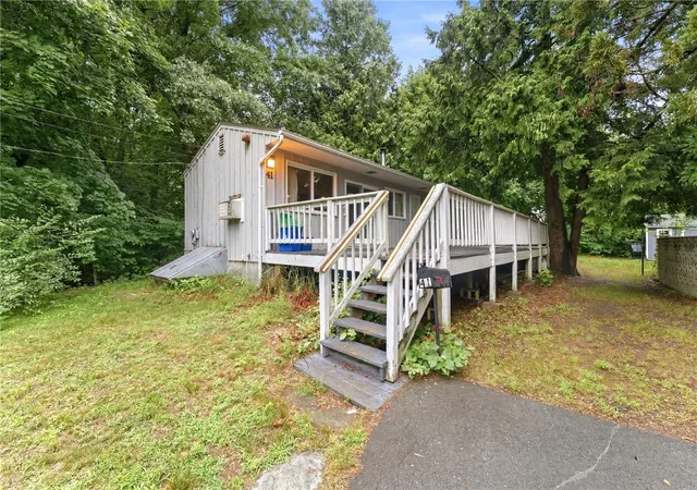 1st image of 41 Shirley St, Warwick, RI 02888 | MLS# 1417028