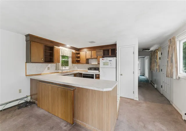 4th image of 41 Shirley St, Warwick, RI 02888 | MLS# 1417028