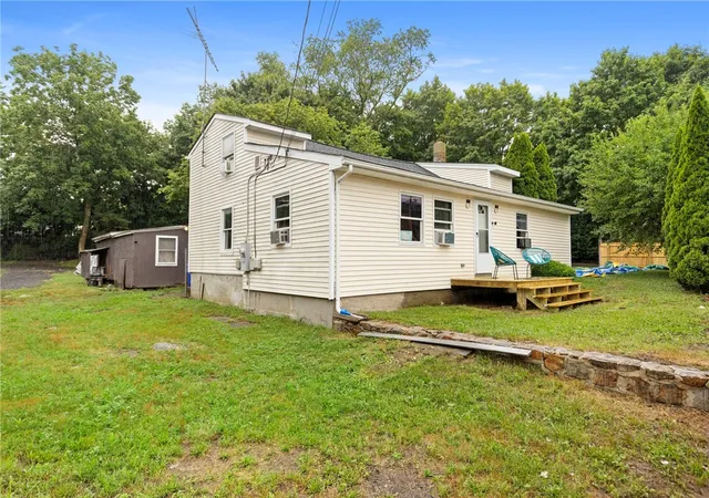 Homes for sale in West Warwick, RI | 64 Tiogue Ave, West Warwick, RI 02893 | MLS# 1417364
