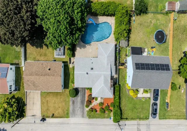 Photo 2 of Sale Pending at 8 Flanders St, Johnston, RI 02919 | MLS# 1417416 | Listing updated on 2026-08-03