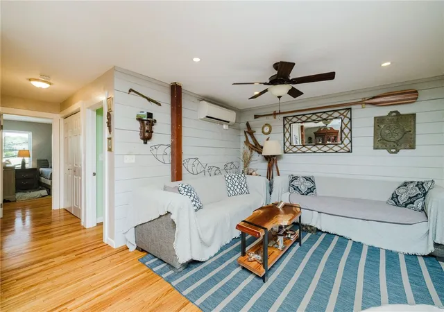 Homes for sale in Tiverton, RI | 1019 Main Rd, Tiverton, RI 02878 | MLS# 1417419
