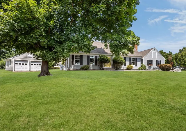 Photo 1 of Single family home for sale at 11 Stonegate Rd, Warren, RI 02885 | MLS# 1417420 | Listing updated on 2026-08-25