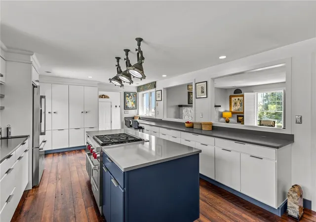 Photo 4 of Single family home for sale at 11 Stonegate Rd, Warren, RI 02885 | MLS# 1417420 | Listing updated on 2026-08-25