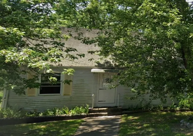 Homes for sale in Warwick, RI | 117 Second Point Rd, Warwick, RI 02889 | MLS# 1417433