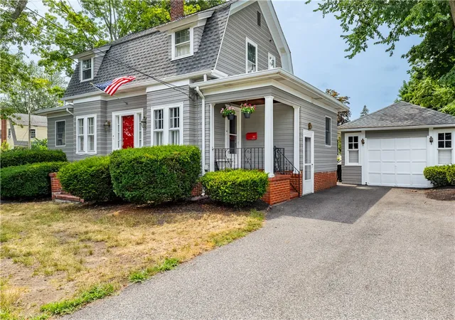 Homes for sale in East Providence, RI | 197 Wilson Ave, East Providence, RI 02916 | MLS# 1417389