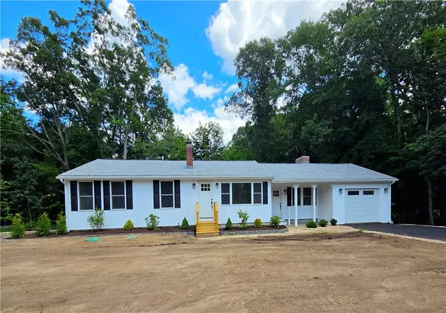 Photo 1 of Sale Pending at 513 Knotty Oak Rd, Coventry, RI 02816 | MLS# 1417071 | Listing updated on 2026-09-01