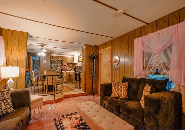 Homes for sale in Warwick, RI | 979 Tollgate Rd, Warwick, RI 02886 | MLS# 1417201