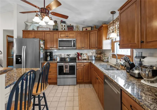 2nd image of 123 Rice Ave, East Providence, RI 02914 | MLS# 1417479
